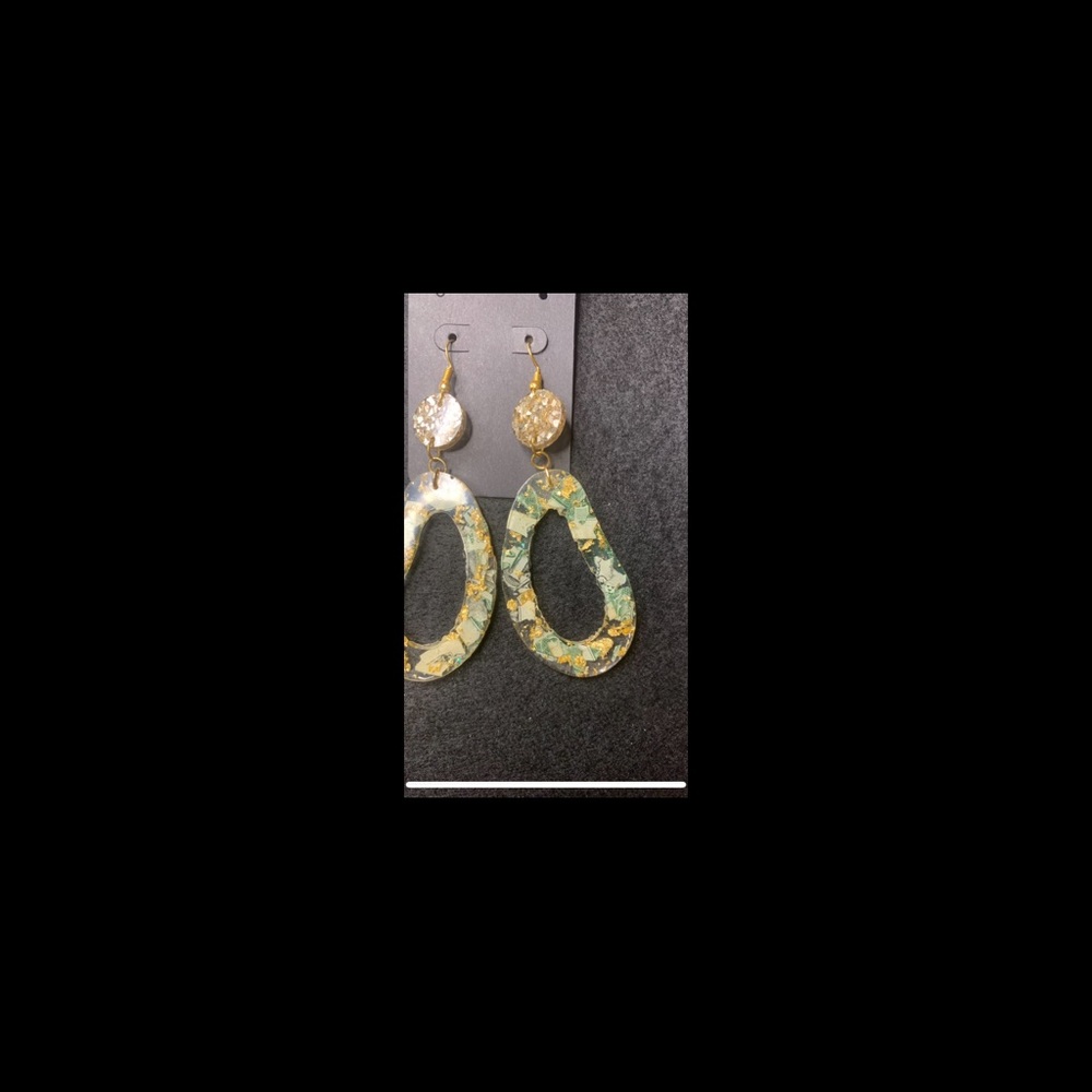 Money Earrings - Picture 2 of 2